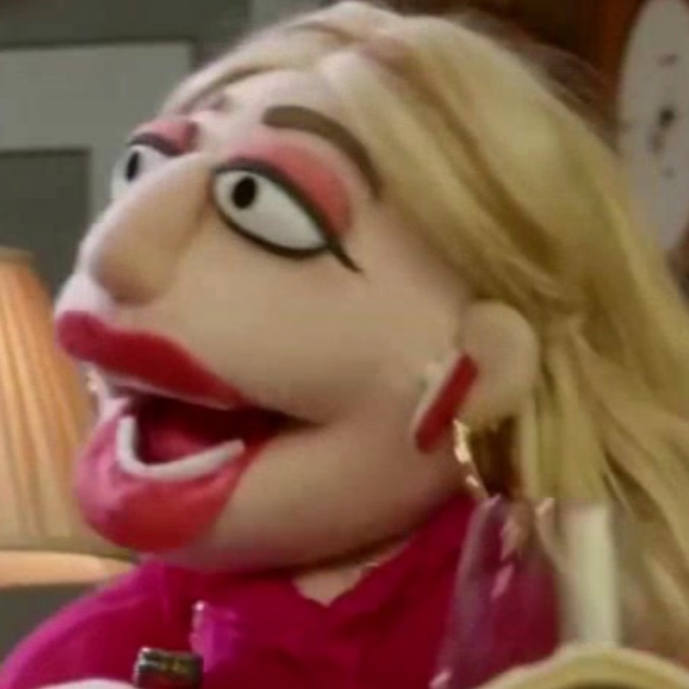 Meet your Posher, Sonia